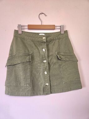 BDG Urban Outfitters Army Green Cargo Utility Button-Front Mini Skirt EUC Size S